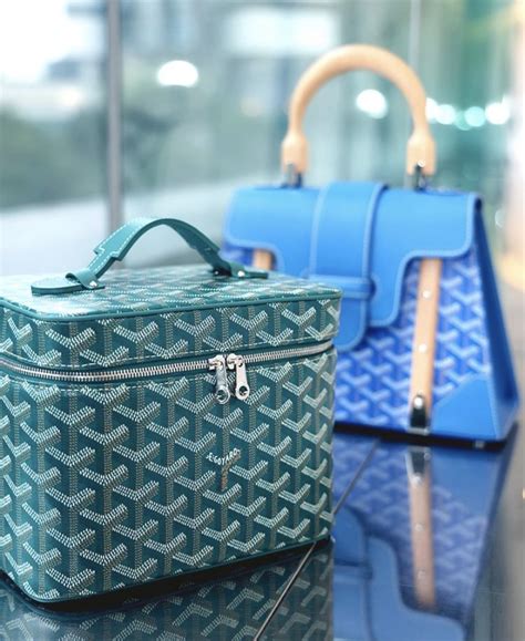 goyard vanity case bag|goyard muse bag.